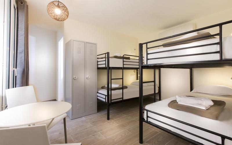 Best hostels in Paris