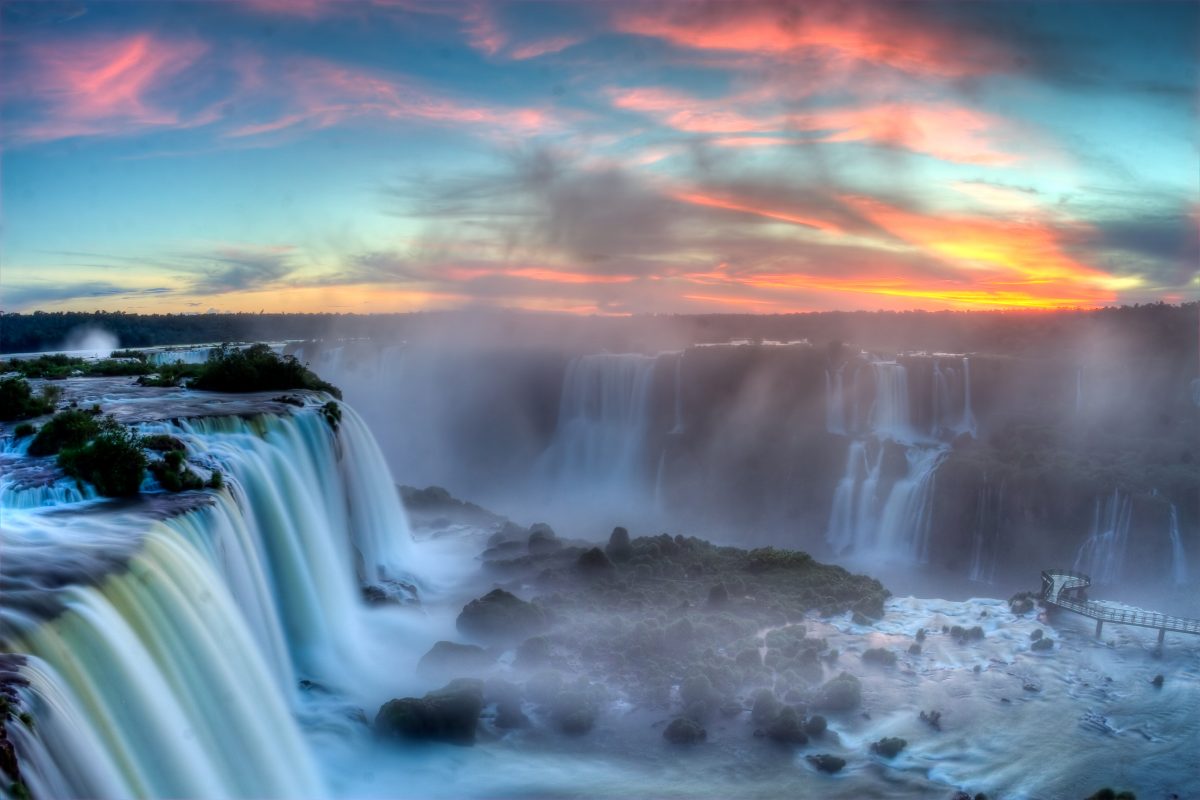 iguacu falls sunset argentina