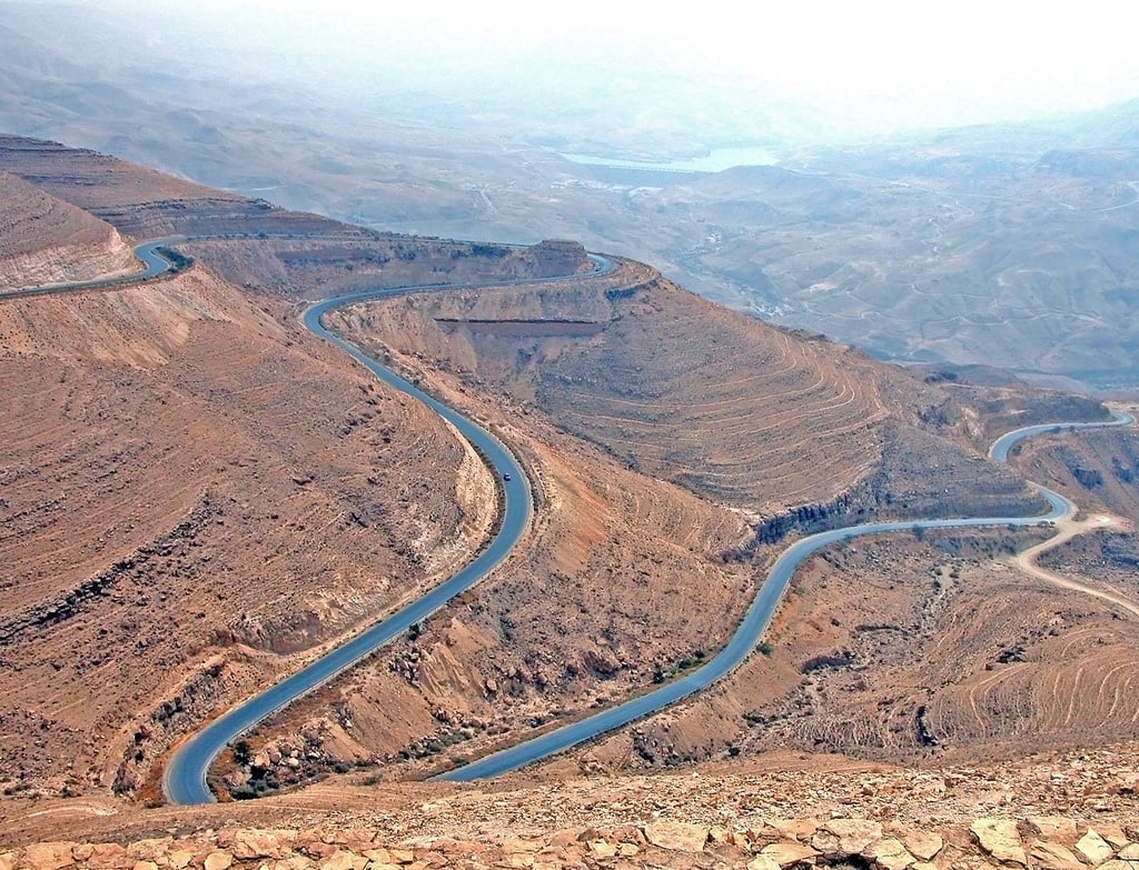 winding road of the kings way jordan