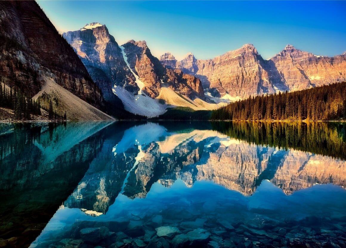 moraine lake canadian rockies