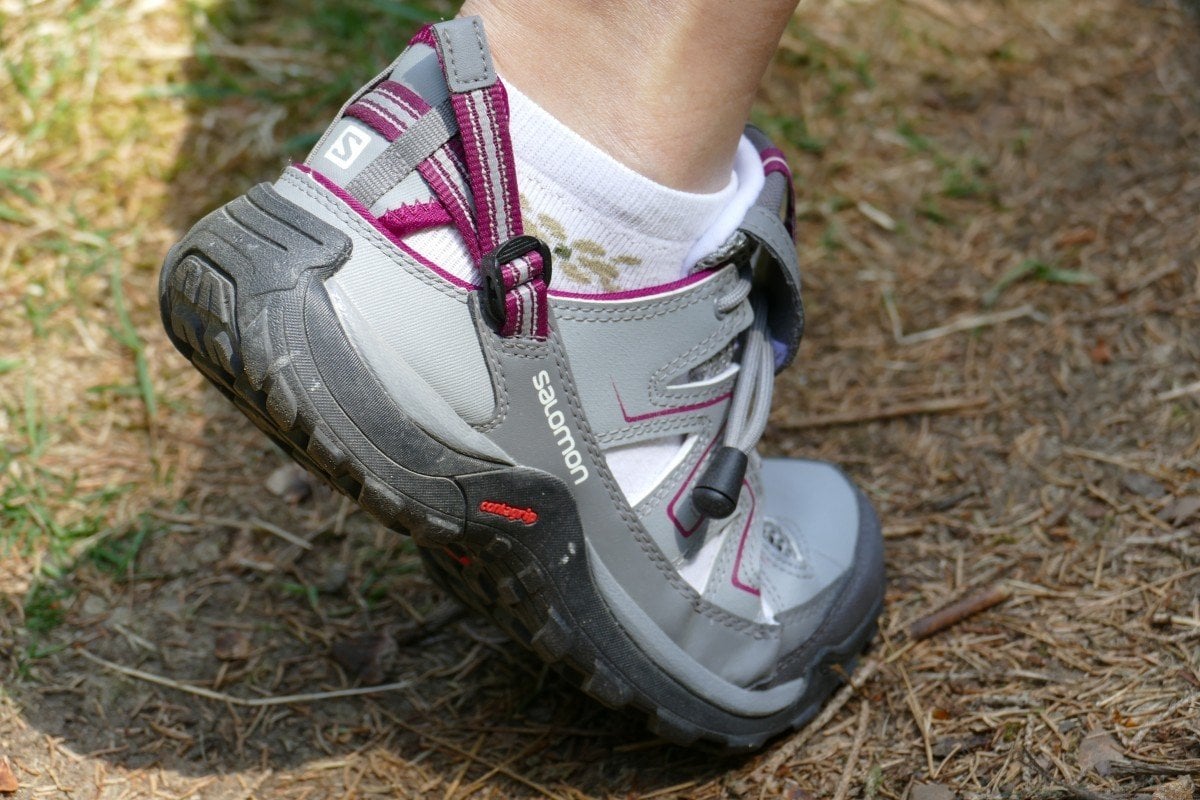 hiking shoes for travel