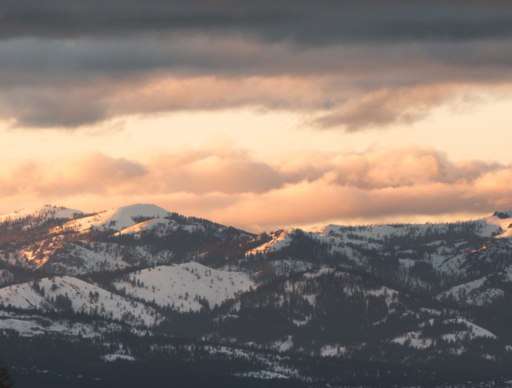 sierra nevada mountains on West Coast road trip