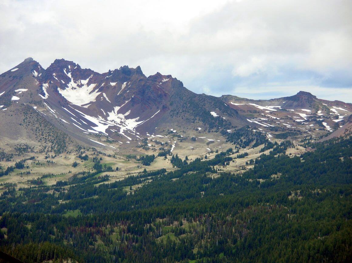 broken top best hikes in oregon