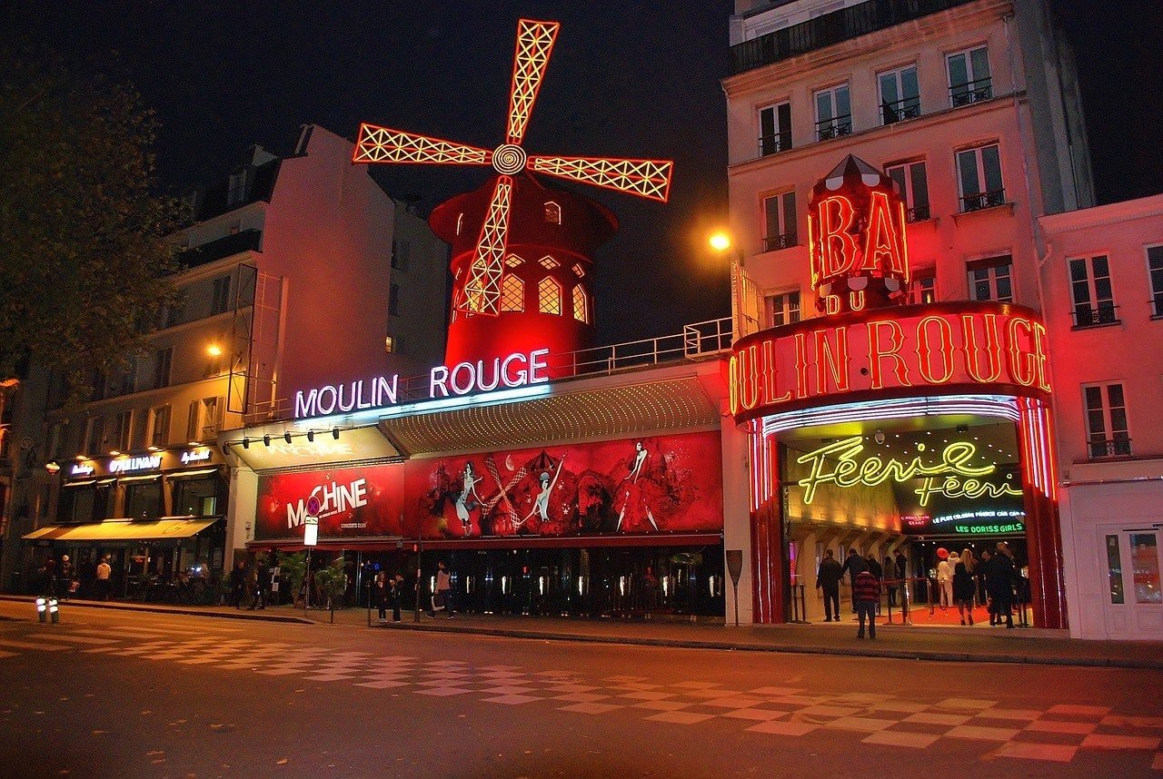 Moulin Rouge - A great place to visit in Paris at night