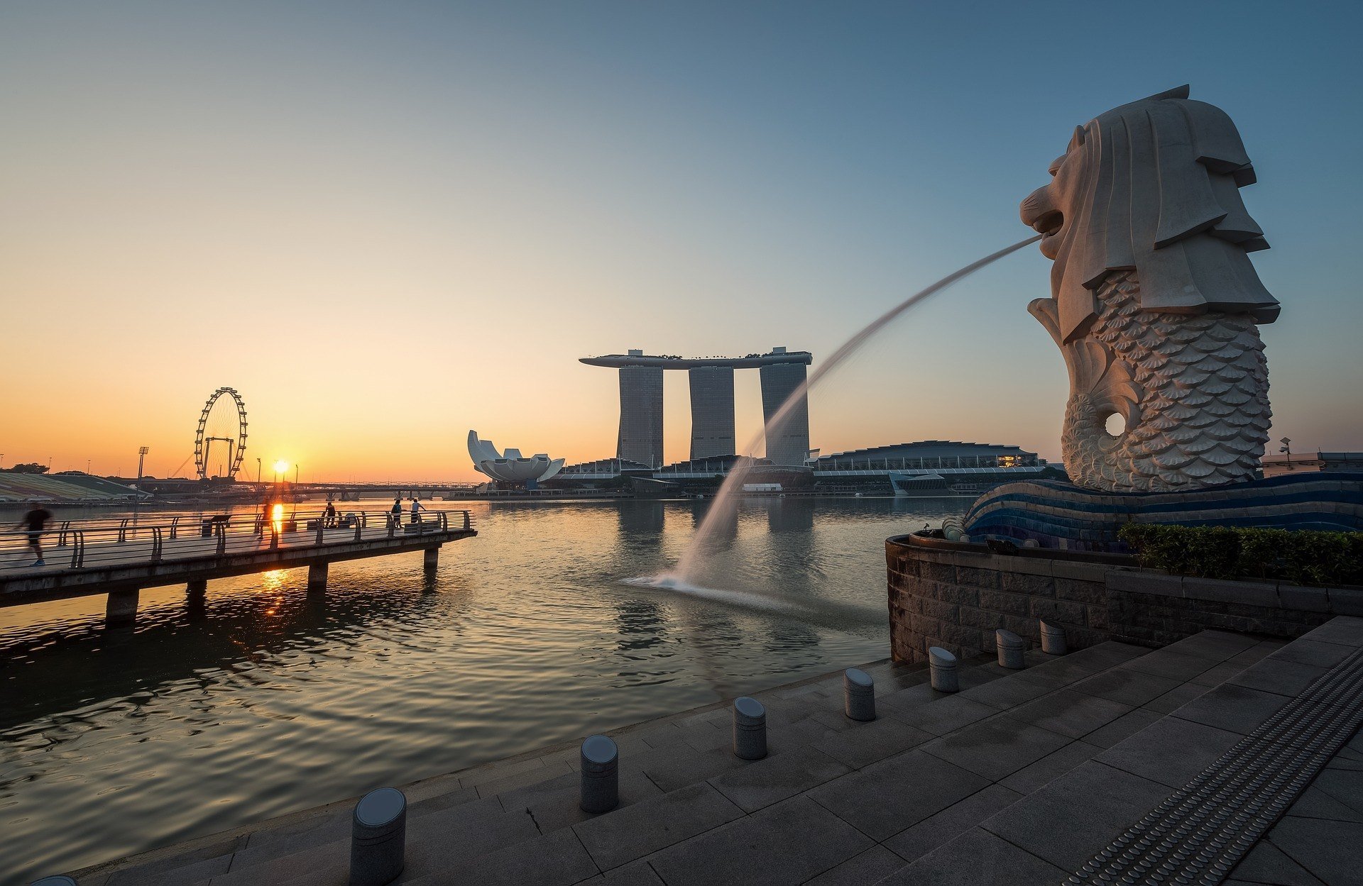 when to visit singapore