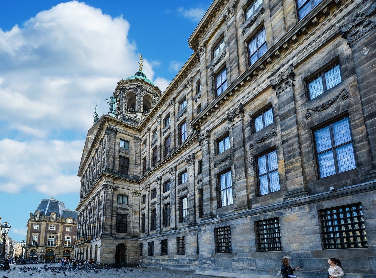 Check Out Dam Square