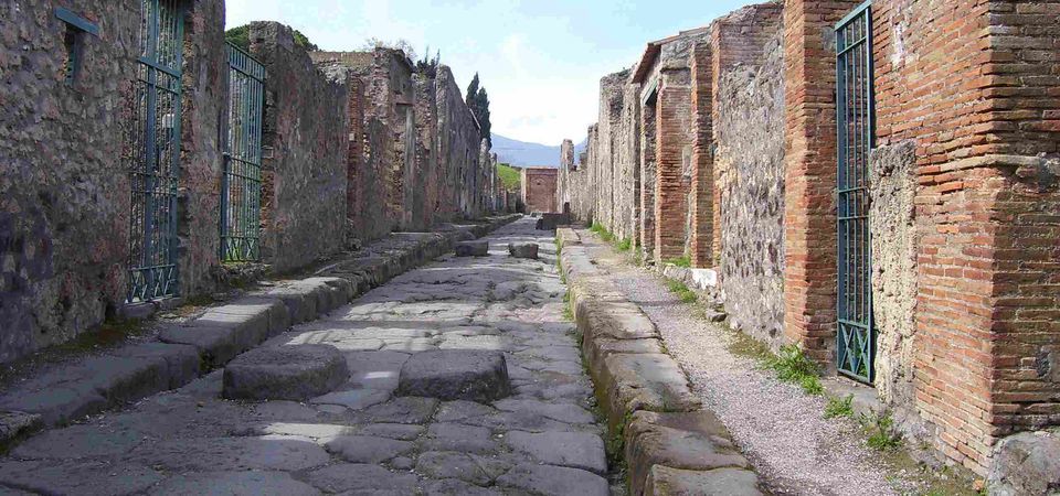 Rome Pompeii Sightseeing Trip
