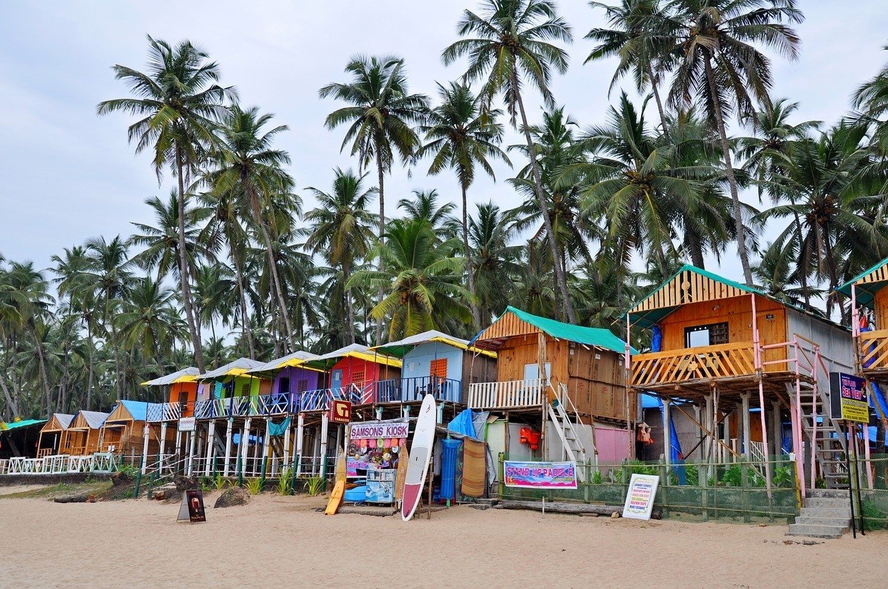 Nightlife in Goa: Best Nightclubs, Pubs, Raves & Beach Parties in Goa -  Global Gallivanting Travel Blog