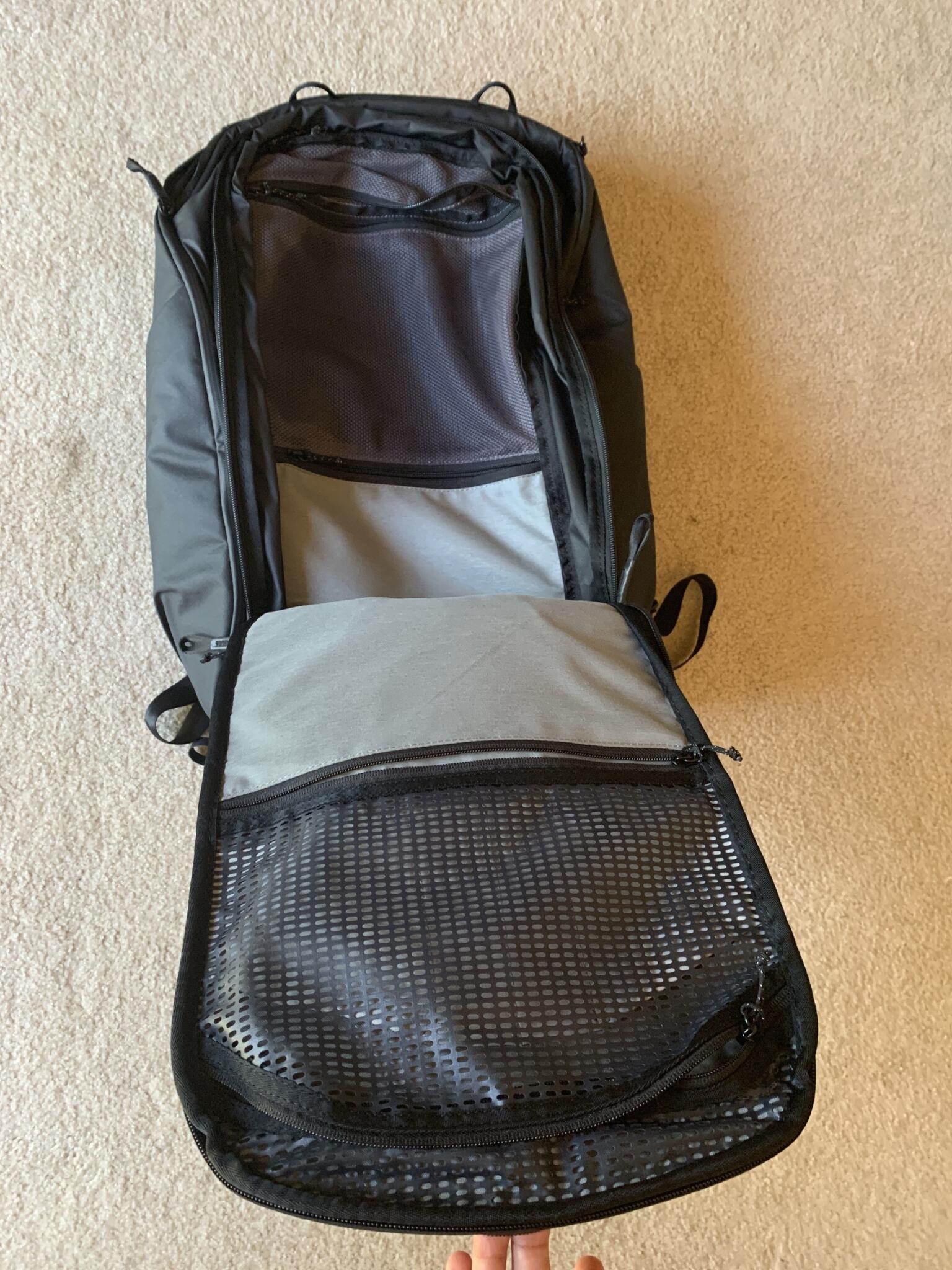20D in Spring Europe with Peak Design 45L as a 5'3 + outfit