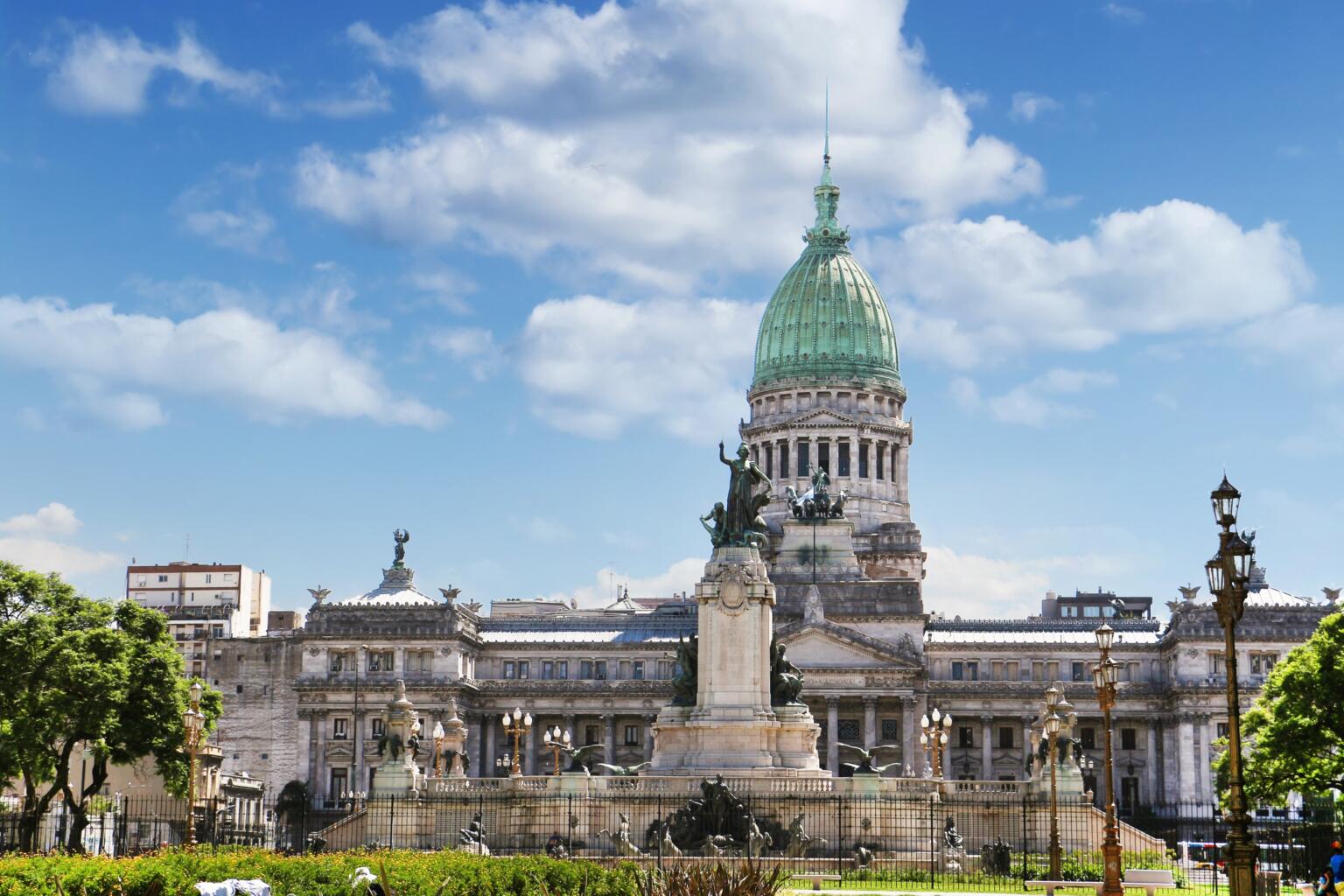 A Guide to Buenos Aires — LAIDBACK TRIP