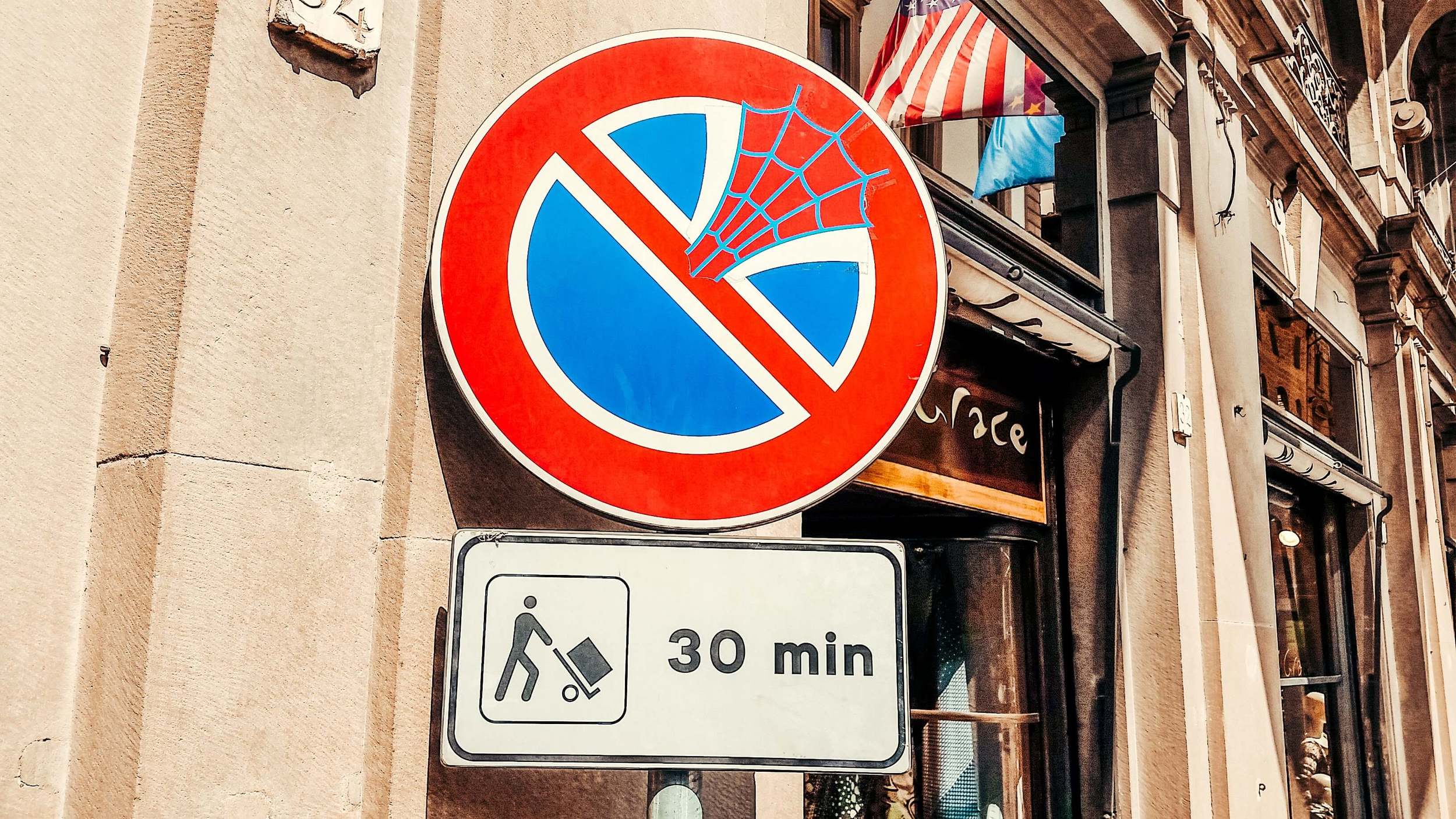spiderman italy street sign