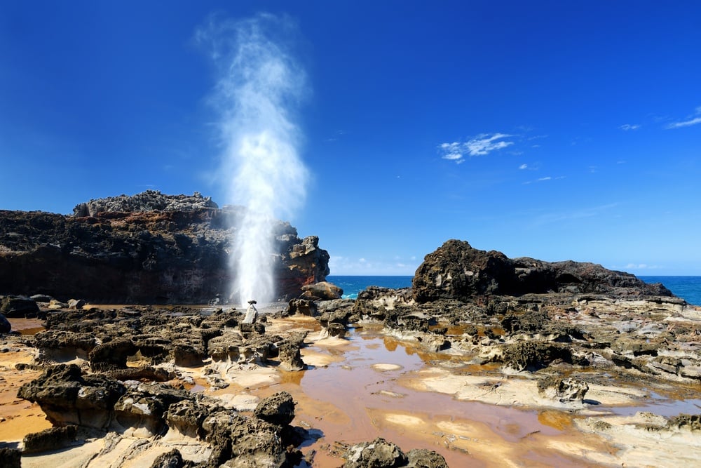 nakalele blowhole