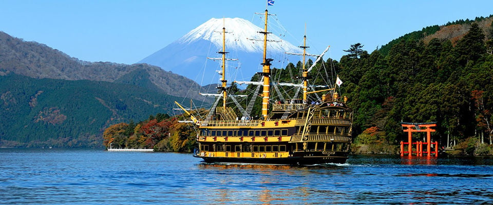Hakone Fuji Day Tour: Cruise, Cable Car, and Volcano