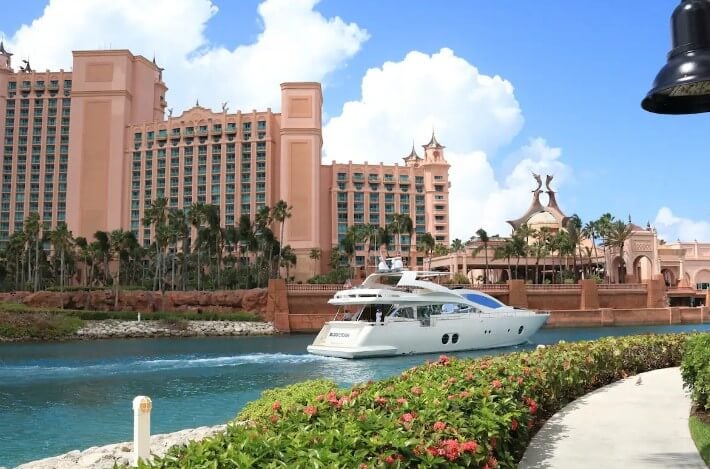 Atlantis, Harborside Resort