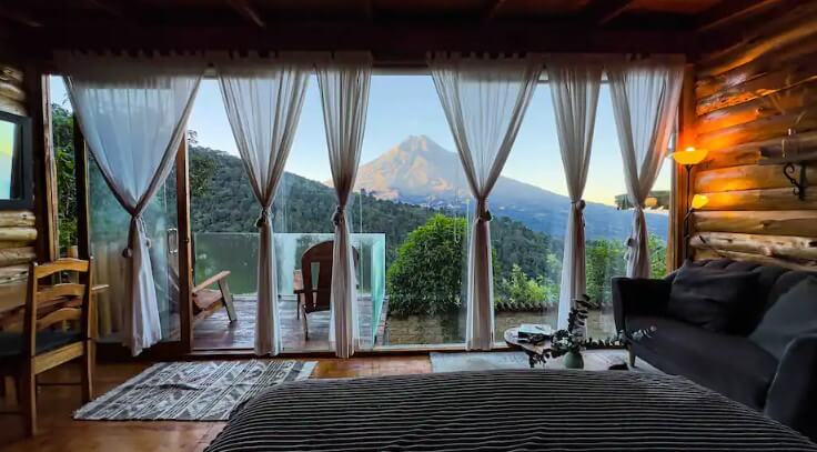 Cabin Tierra and Lava with view of 3 volcanoes