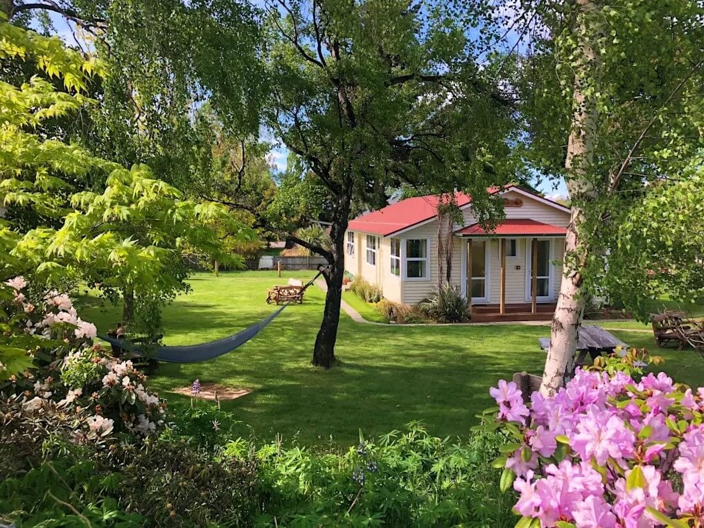 Tailor Made Tekapo Backpackers