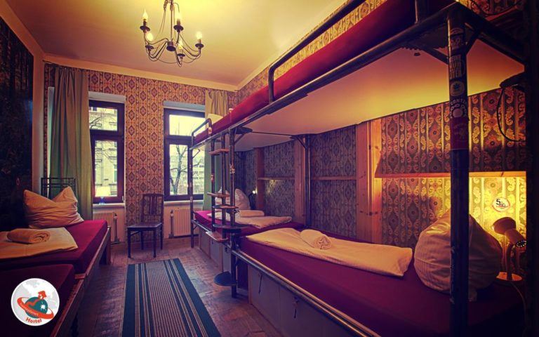 10 BEST Hostels in Leipzig (2024 Insider Guide)