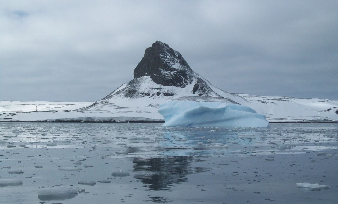 Antarctic Eclipse