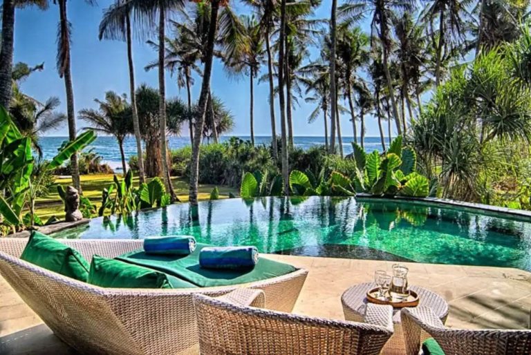 29 STUNNING Airbnbs in Bali [2022 Edition]