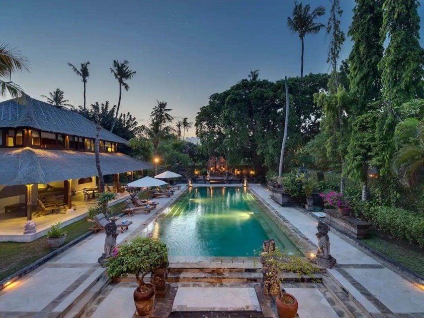 29 STUNNING Airbnbs In Bali [2021 Edition]