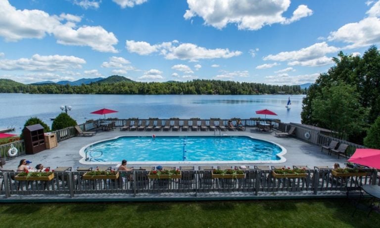 Where to Stay in Lake Placid (Guide to the Best Places in 2024)