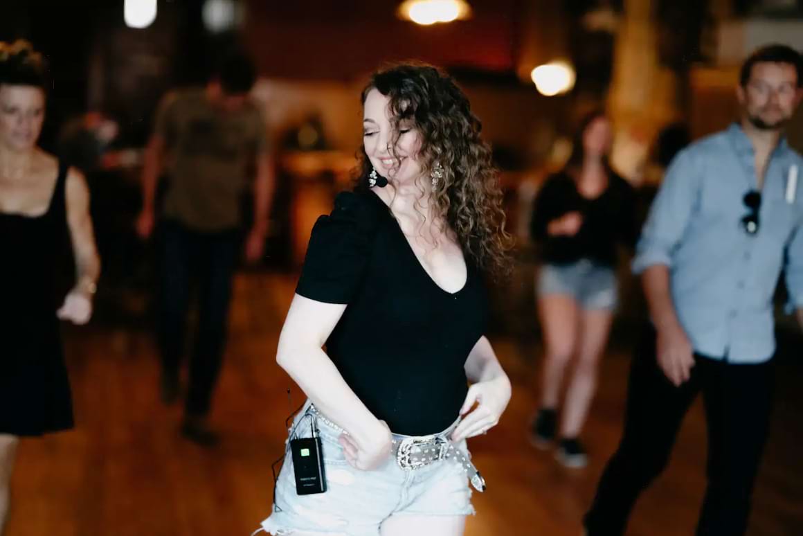 Line Dance Lessons in Nashville