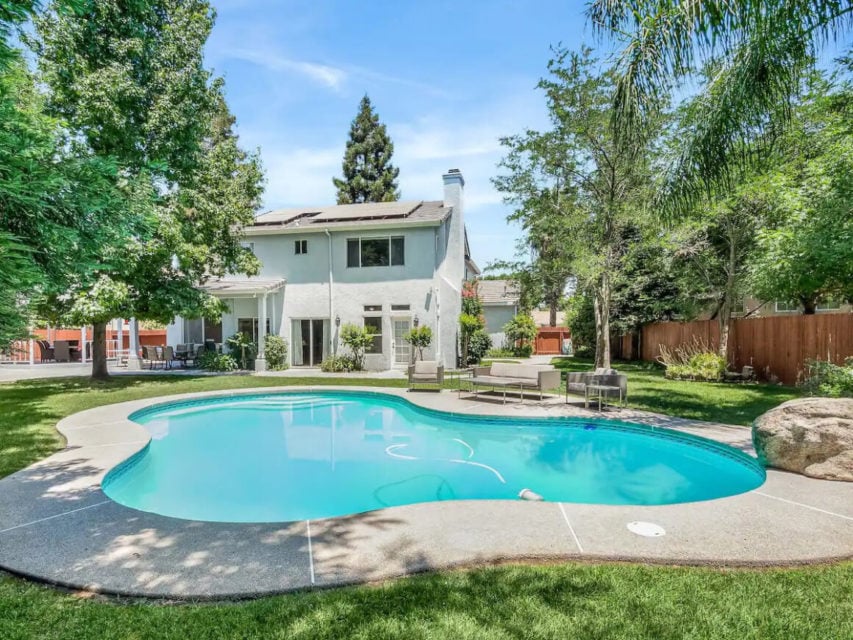 18 Of The Best Airbnbs In Fresno: My Top Picks