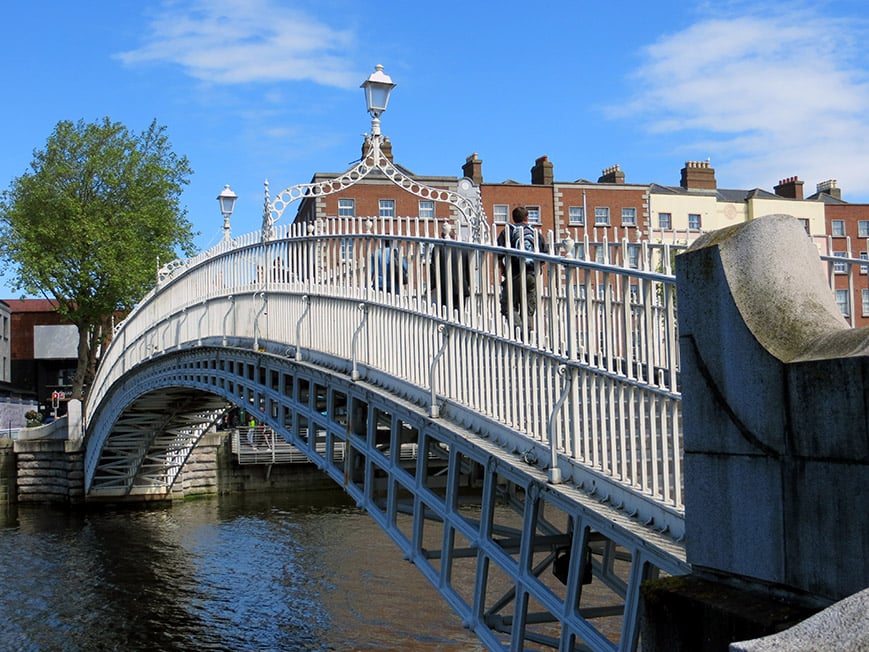 ha penny bridge over the liffey in Dublin, ireland