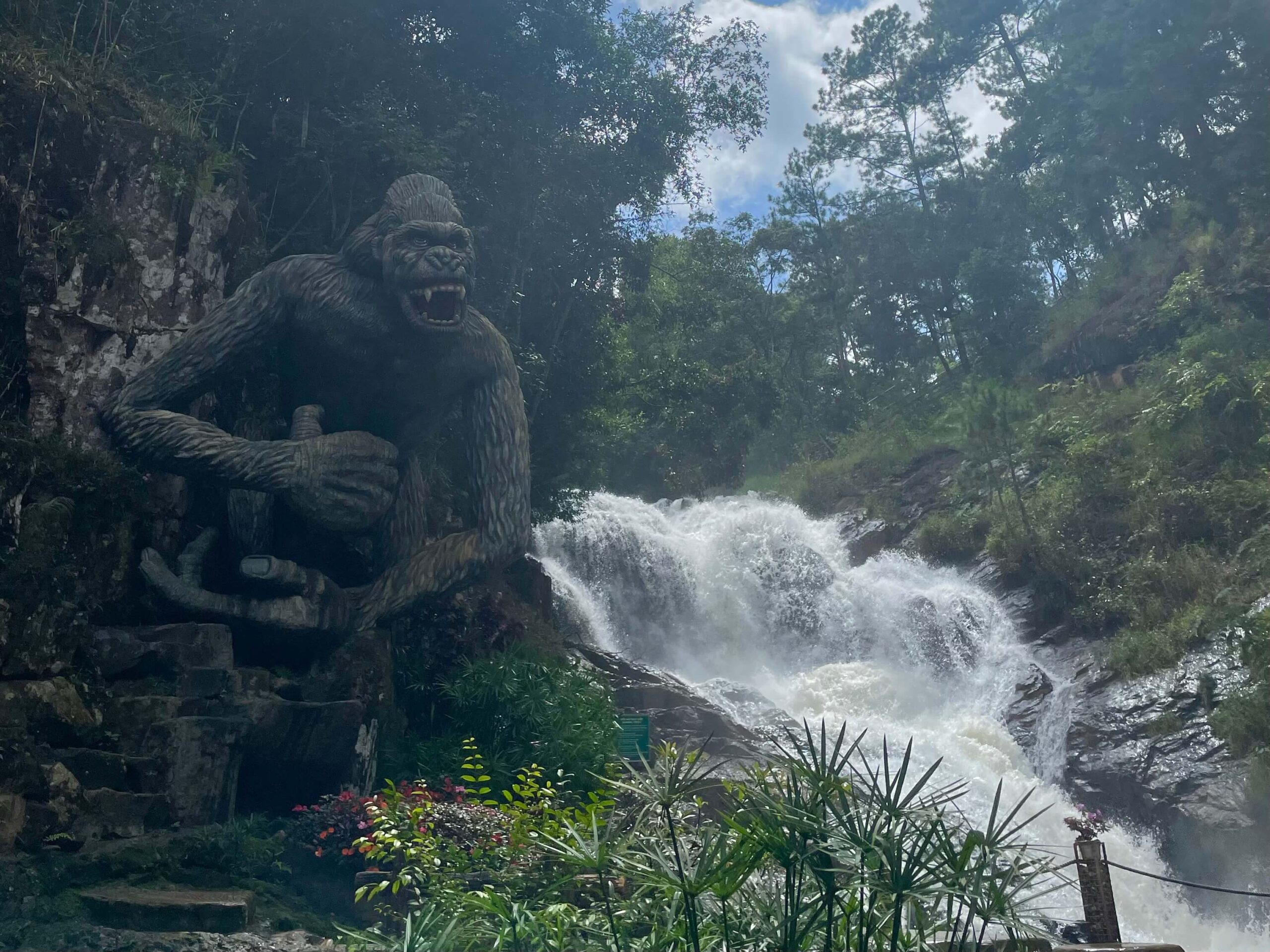 datanla waterfall in da lat