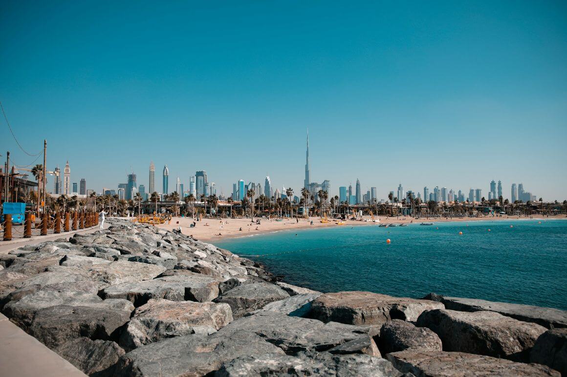 Dubai la mer beach