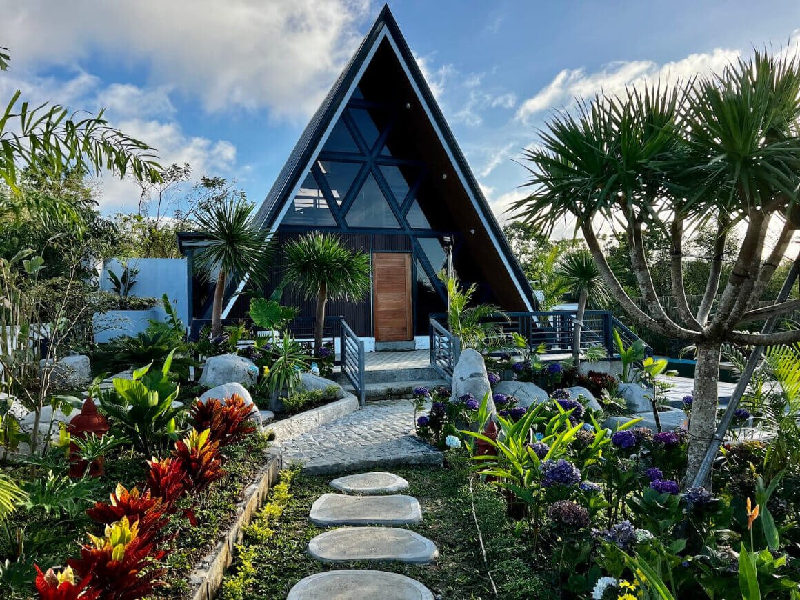 Cozy Two-Bed A-Frame Cabin in North Silang in Tagaytay