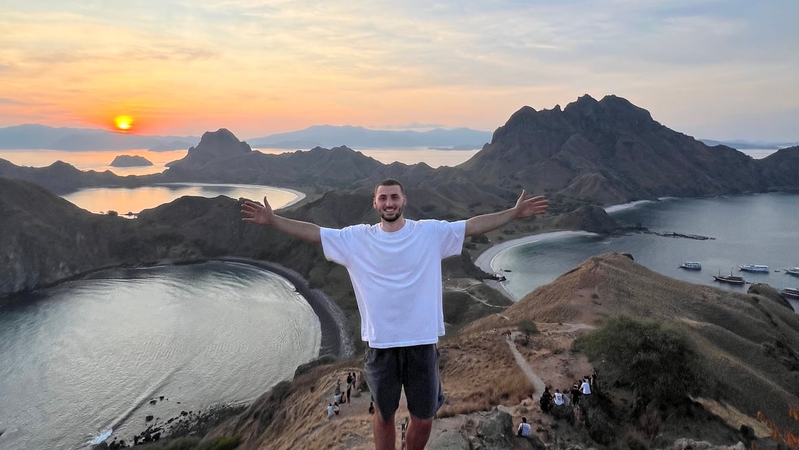 Padar Island Viewpoint, Komodo, Indonesia 3