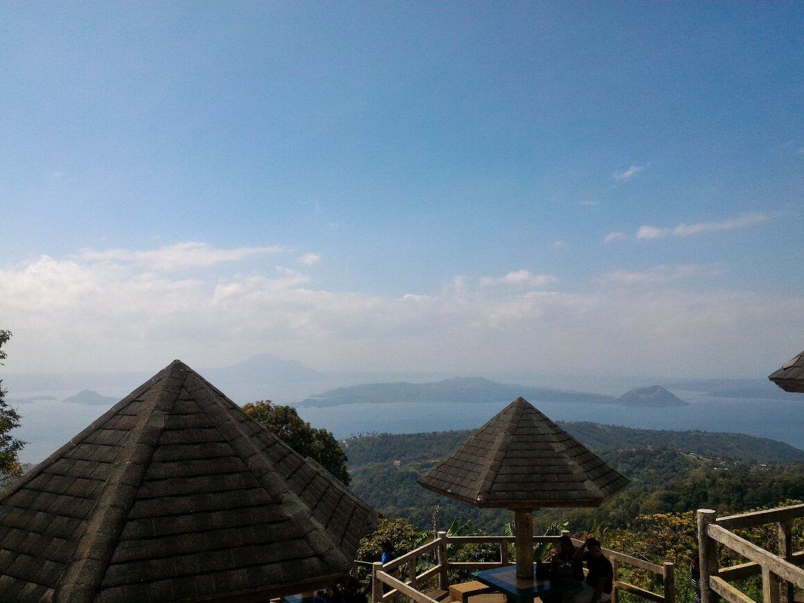 Tagaytay picnic grove with view of taal lake