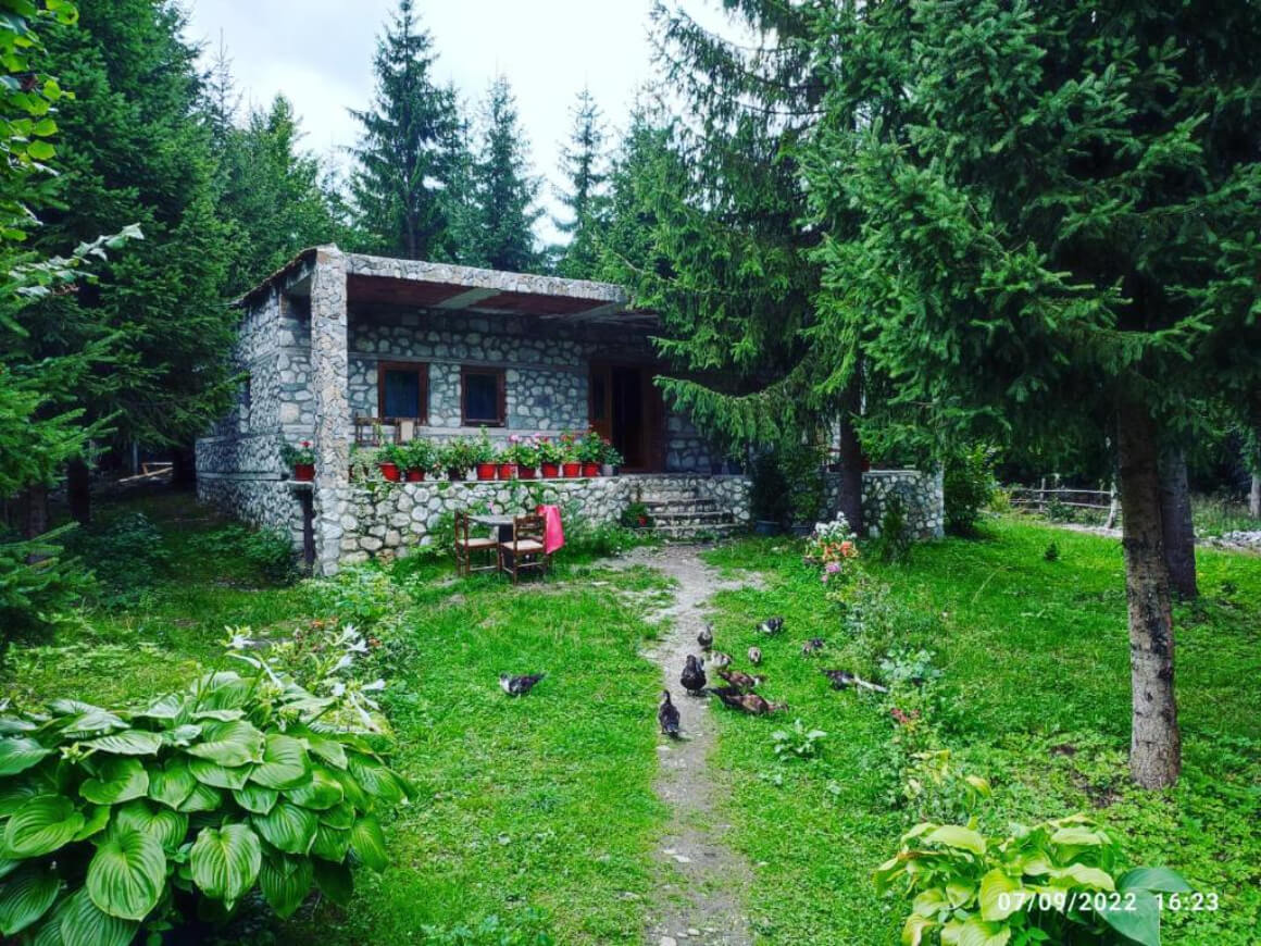 Guest house Hyrmet Demushi in Albania