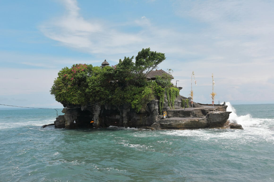 Tanah Lot Temple, Batam