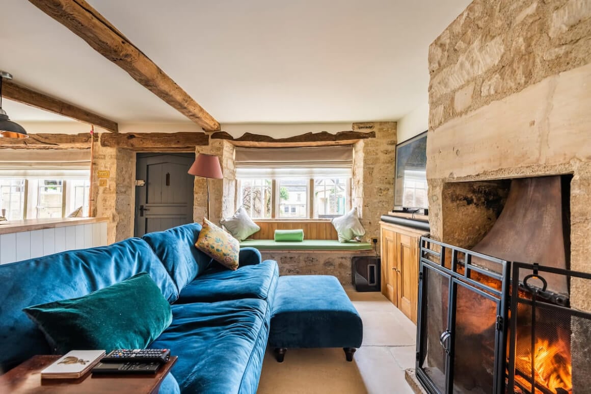 Dreamy Cotswold Hideaway in the Heart of Painswick