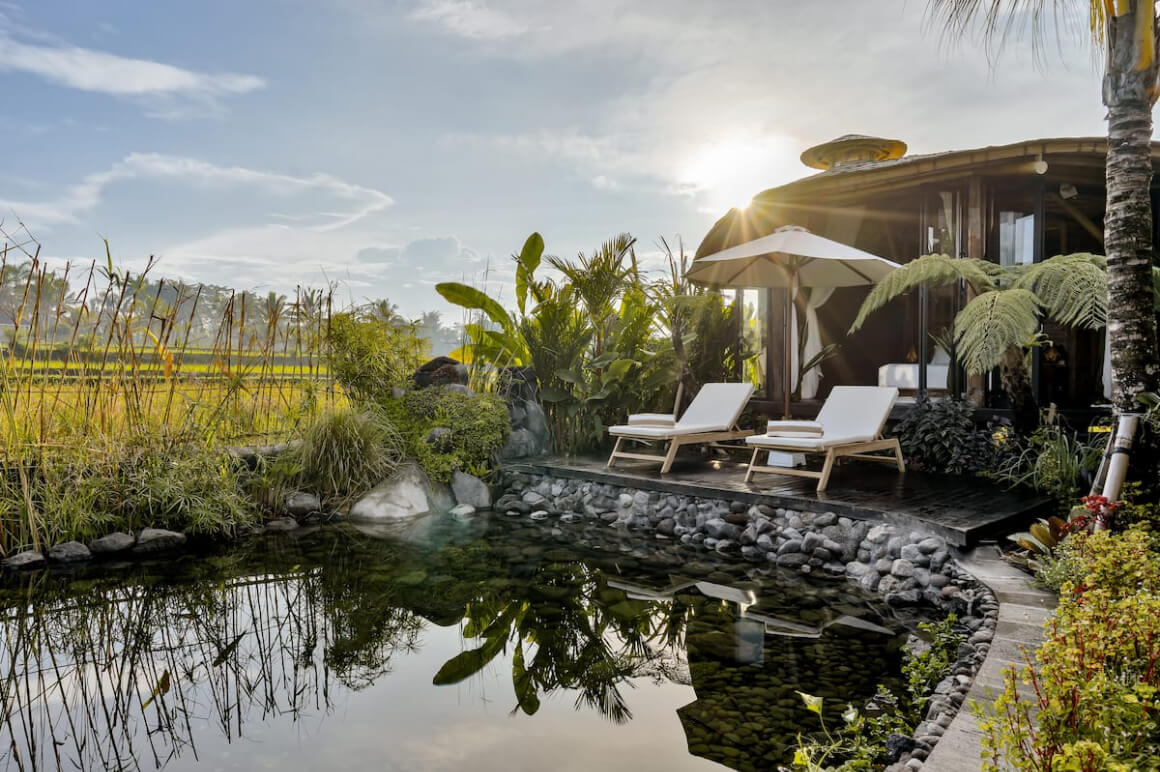 EARTHSHIP Eco Luxe Home in Ubud