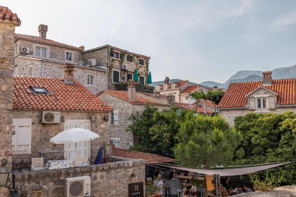 Two-Bed Family Home in Old Town Montenegro