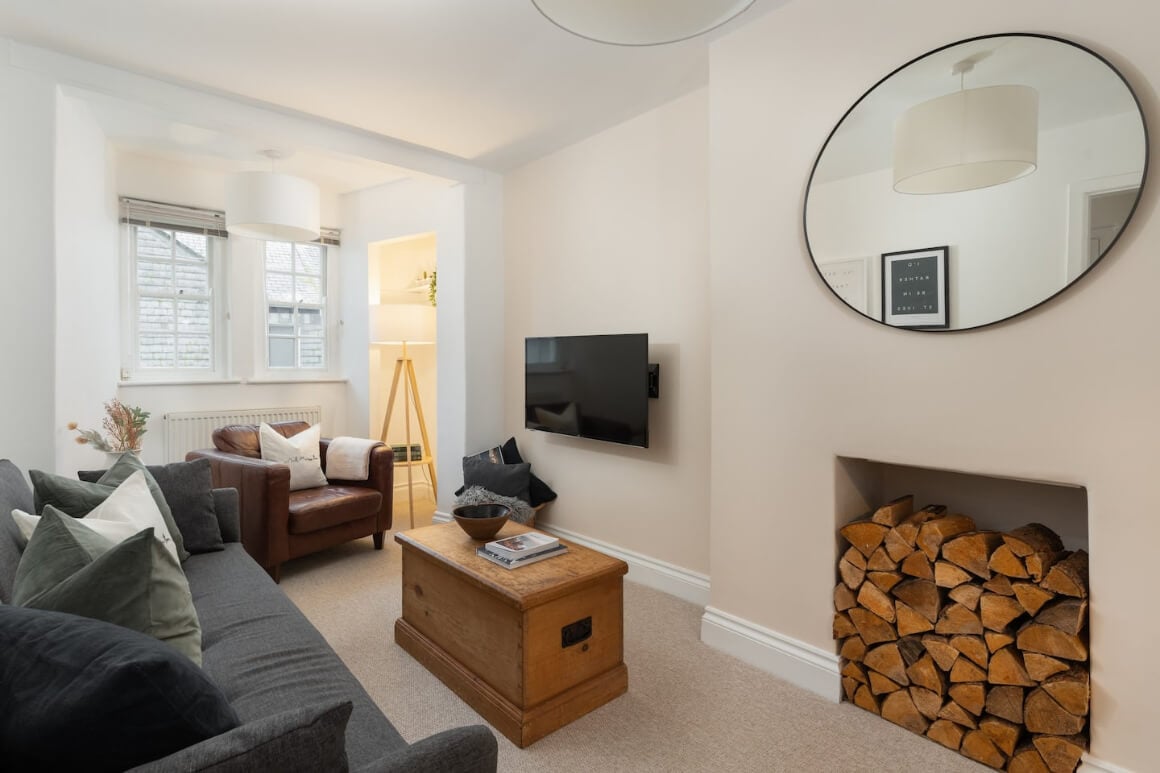 Stylish Two Bedroom Cottage in St Ives