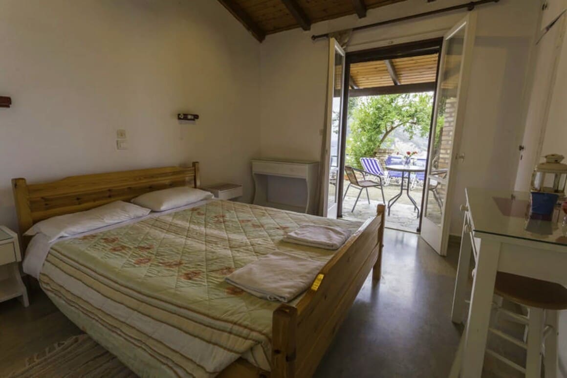 Corfu Backpackers Beach Hostel