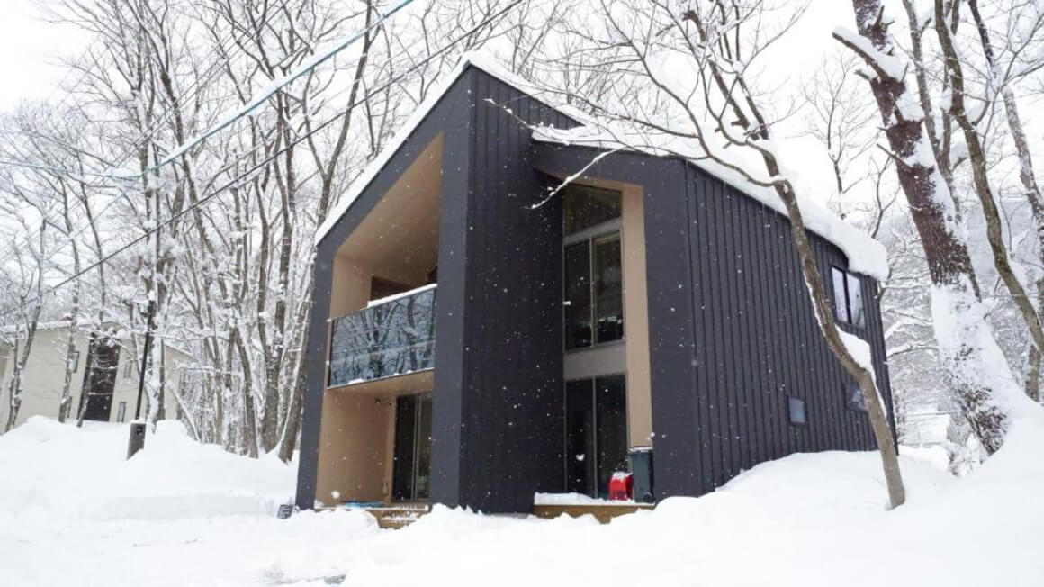 Minimalist Modern Cabin with Sauna and Hinoki Bath, Hakuba, Japan