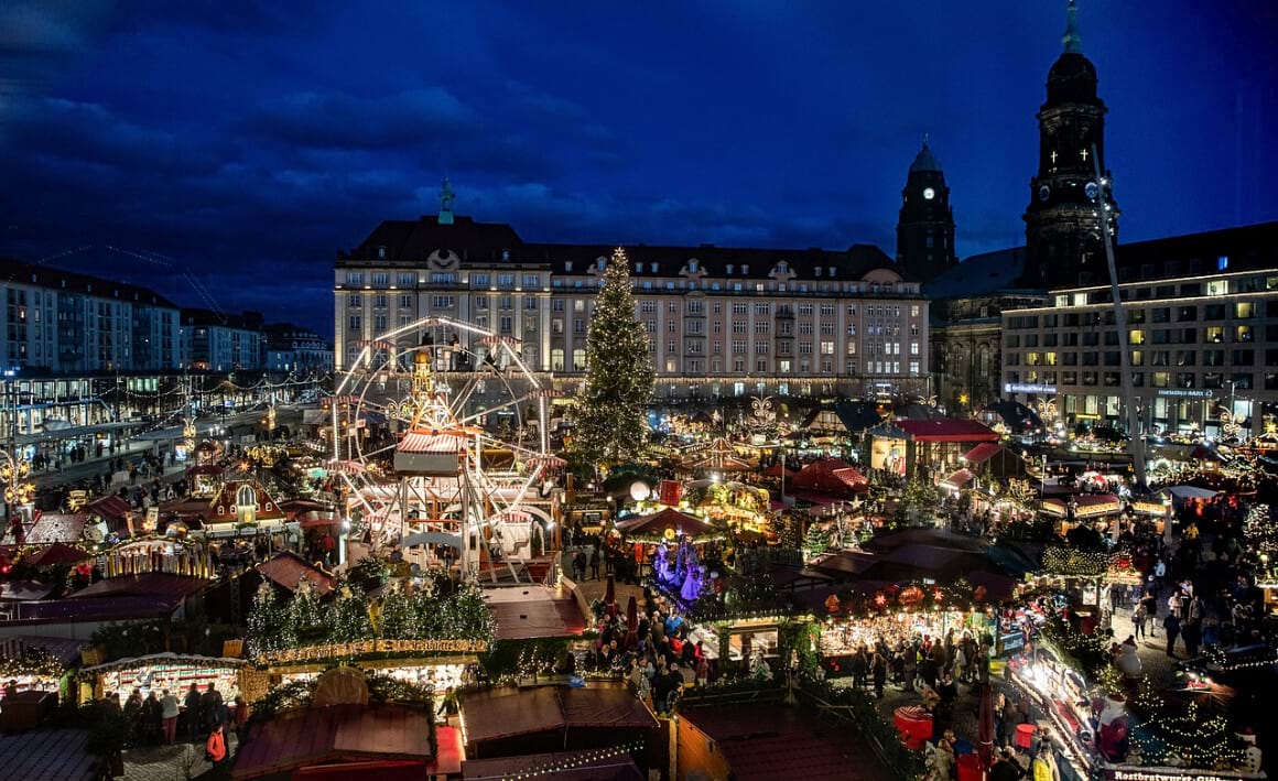 wide view of the dresden christmas market in germany 