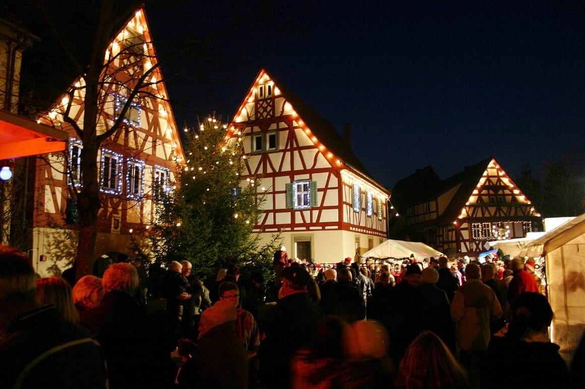 rothenburg christmas market houses lit up with christmas lights