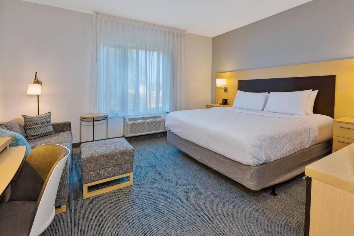 TownePlace Suites by Marriott Nashville Airport