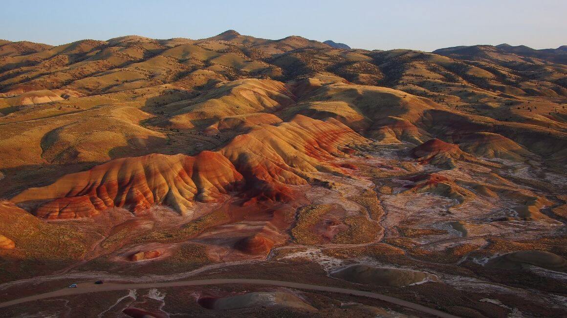 painted hills viewpoint sunset oregon road trip photography