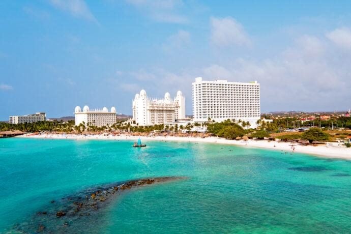 Where to Stay in Aruba (Guide to the Best Places in 2024)