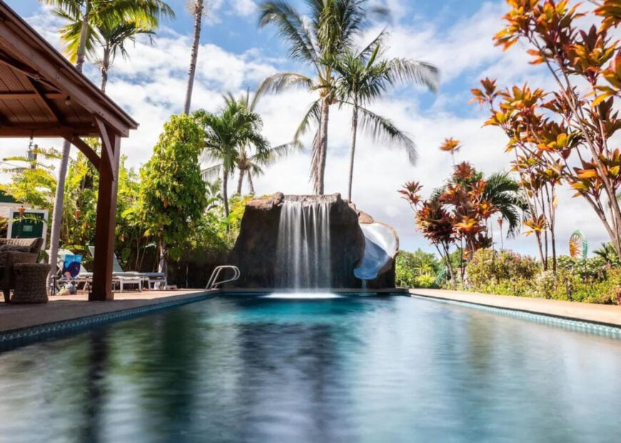 19 STUNNING Vacation Rentals In Maui 2024 Edition   2 Bed House With Pool And Waterslide 870x870 