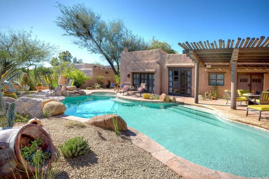 20 STUNNING Vacation Rentals In Phoenix [2024 Edition]