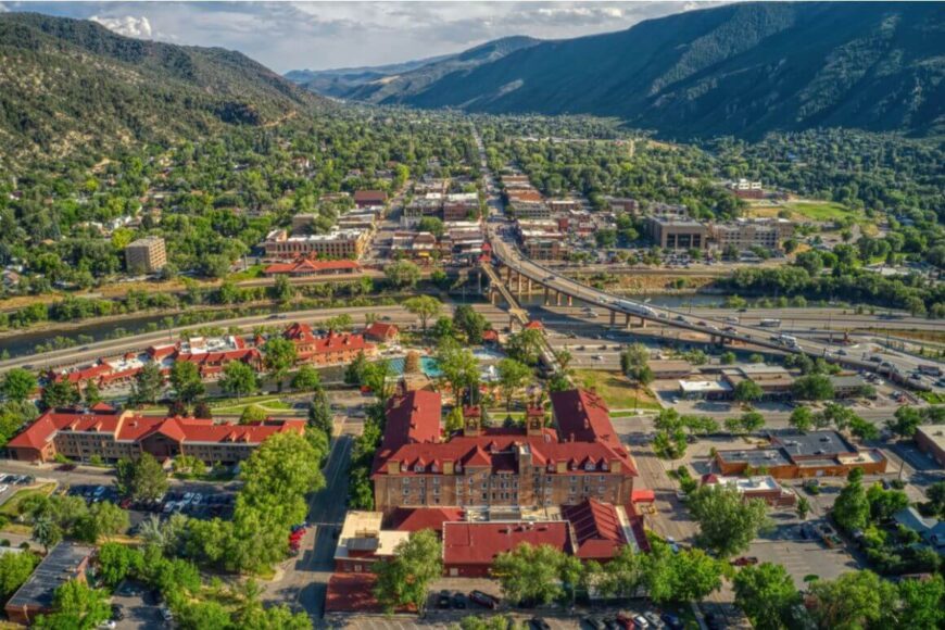 Where to Stay in Glenwood Springs The BEST Areas in 2024