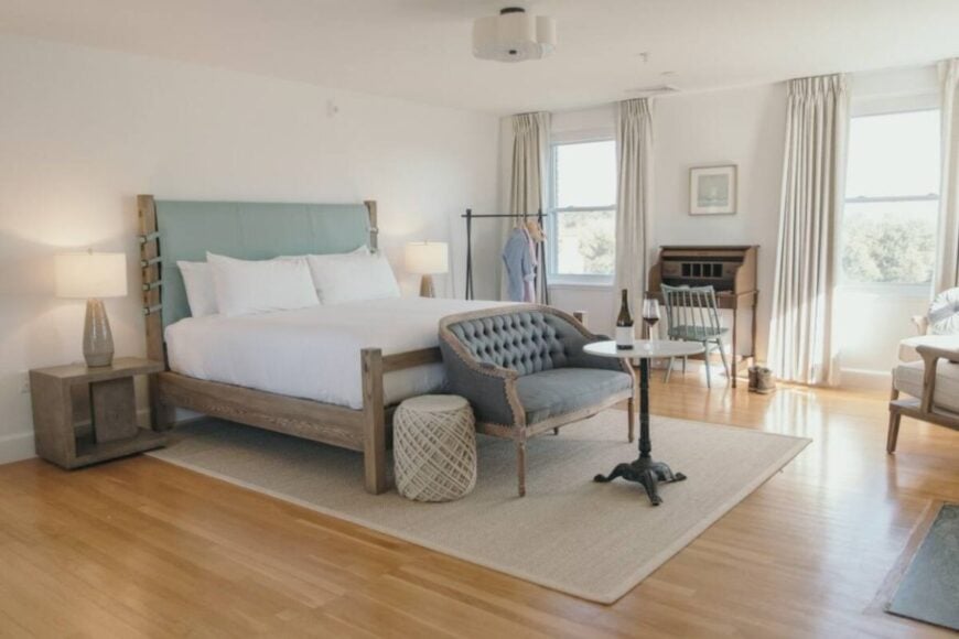 10 STUNNING Bed And Breakfasts In Rhode Island [2024 Edition]